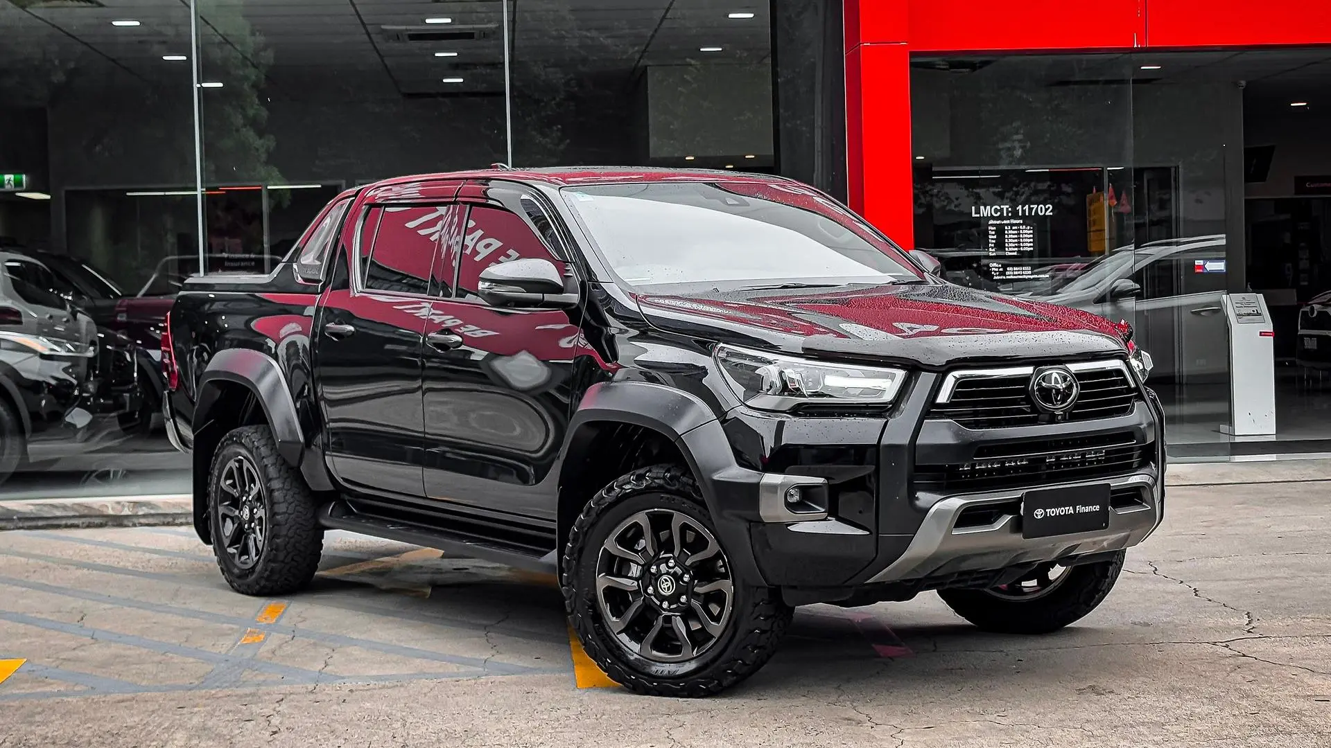 2022 Toyota Hilux Gallery Image 1