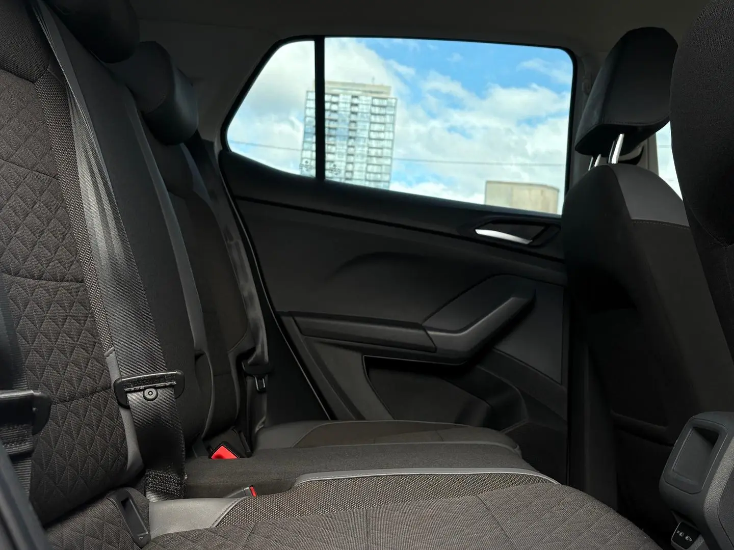 2021 Volkswagen T-Cross Gallery Image 13