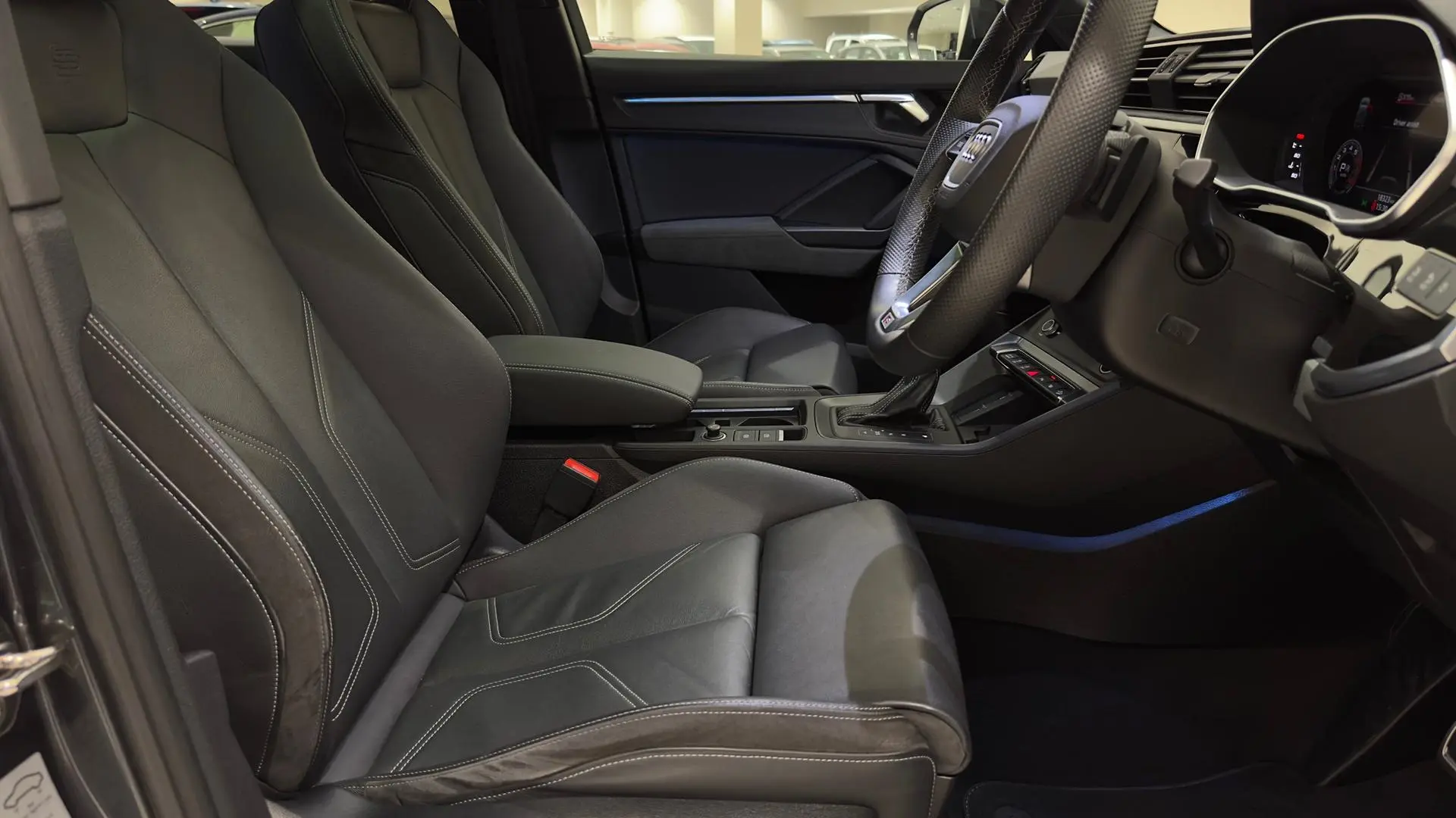 2022 Audi Q3 Gallery Image 12