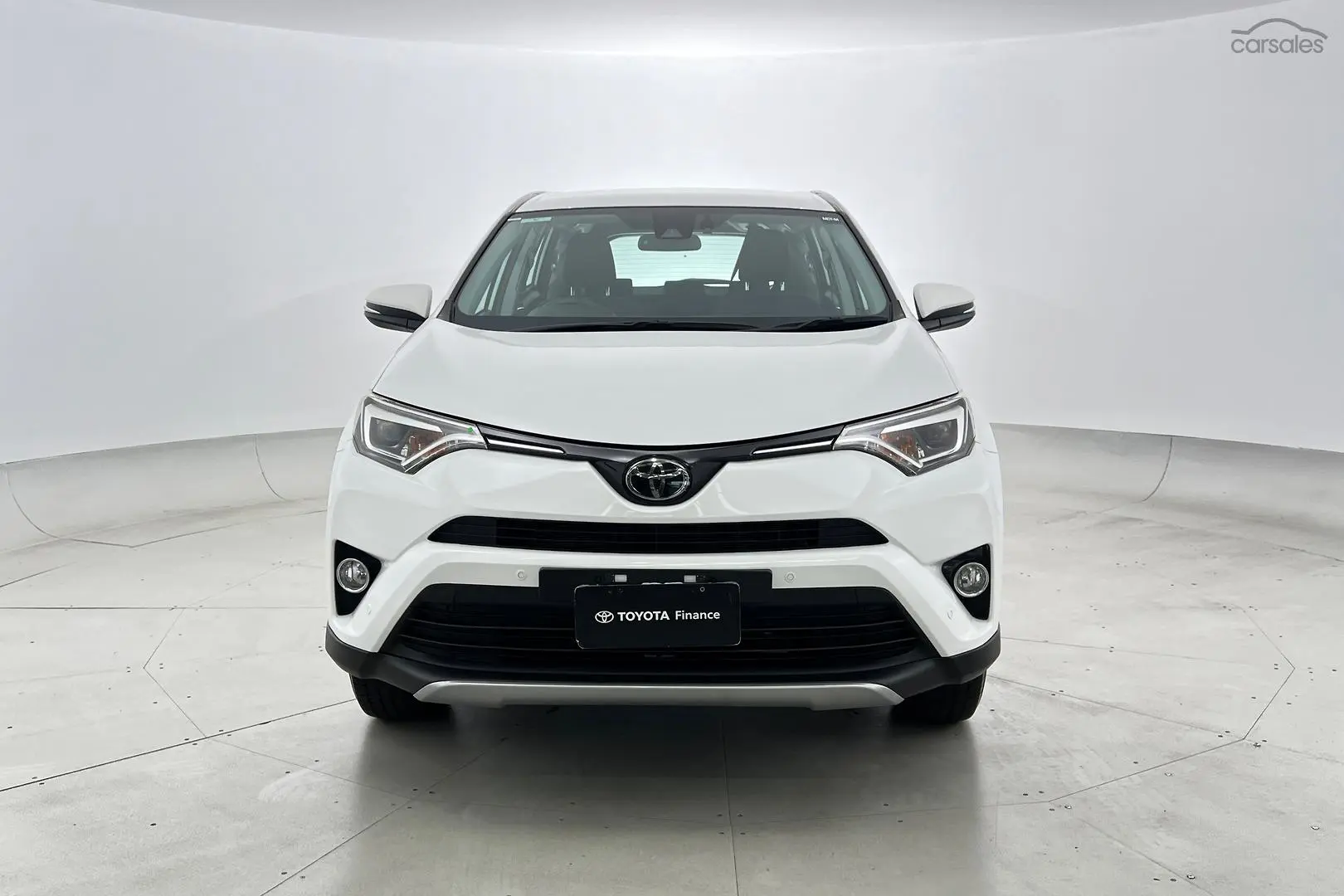 2019 Toyota RAV4 Image 8