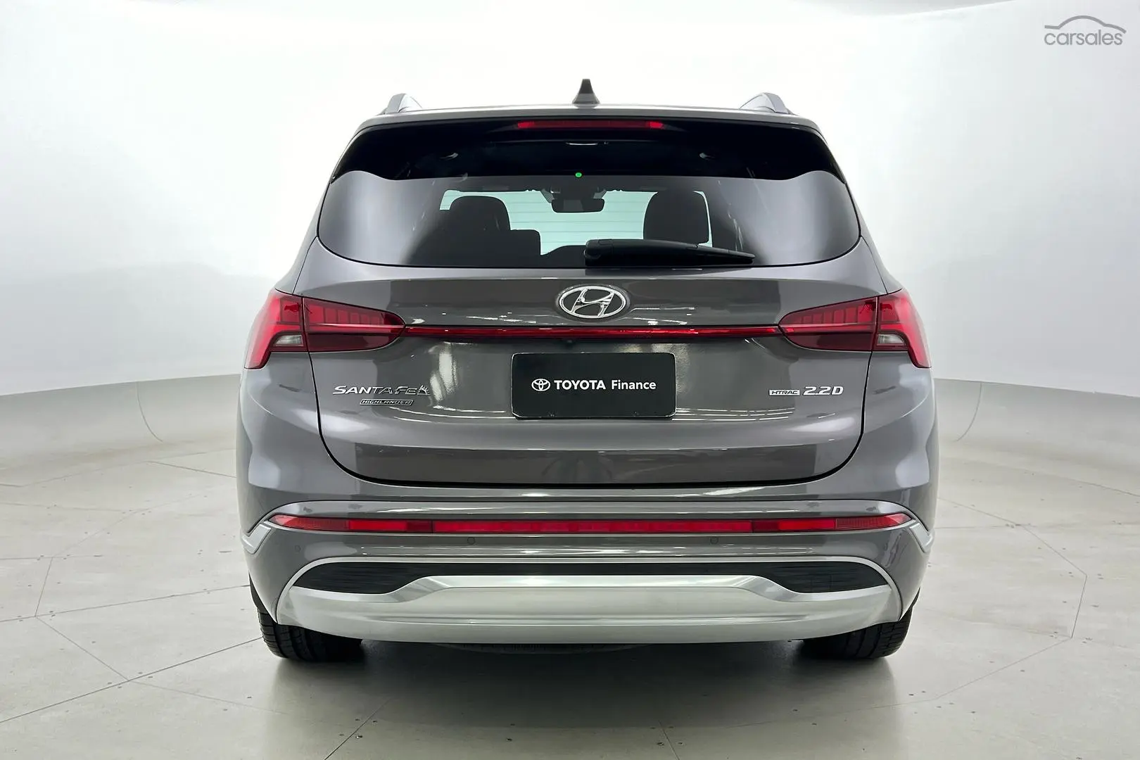 2020 Hyundai Santa Fe Image 5