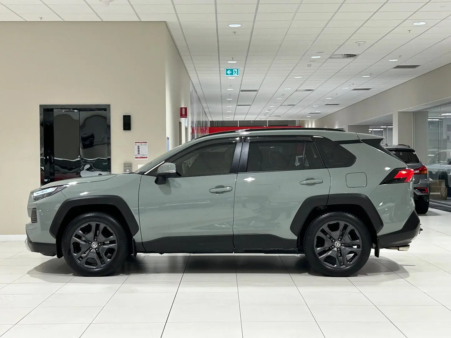 2023 Toyota Rav4 Gallery Image 6