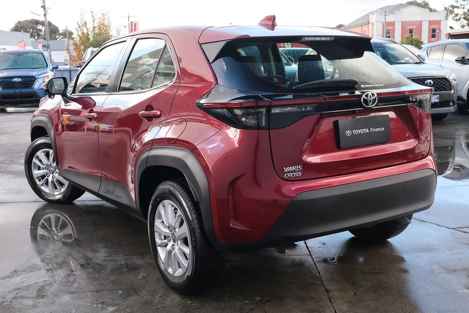 2022 Toyota Yaris Cross Gallery Image 4