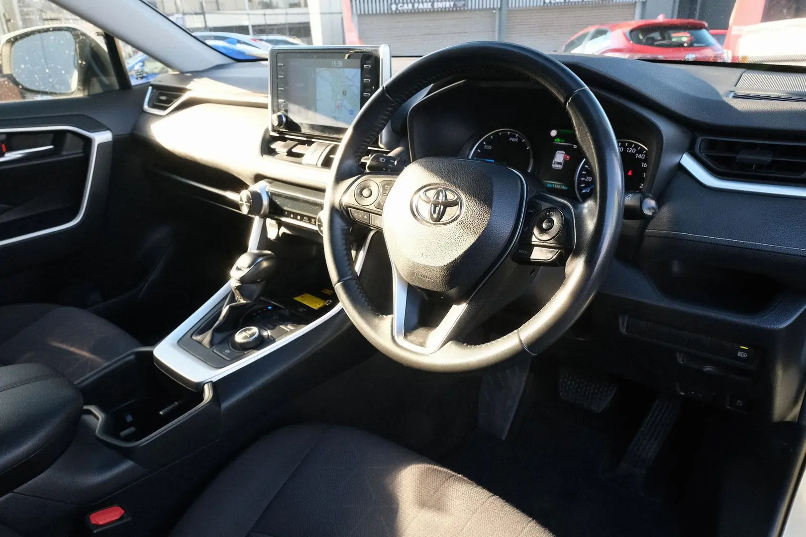 2022 Toyota RAV4 Gallery Image 7