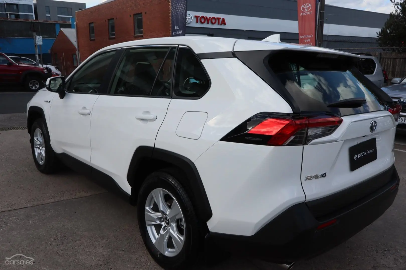 2021 Toyota RAV4 Image 12