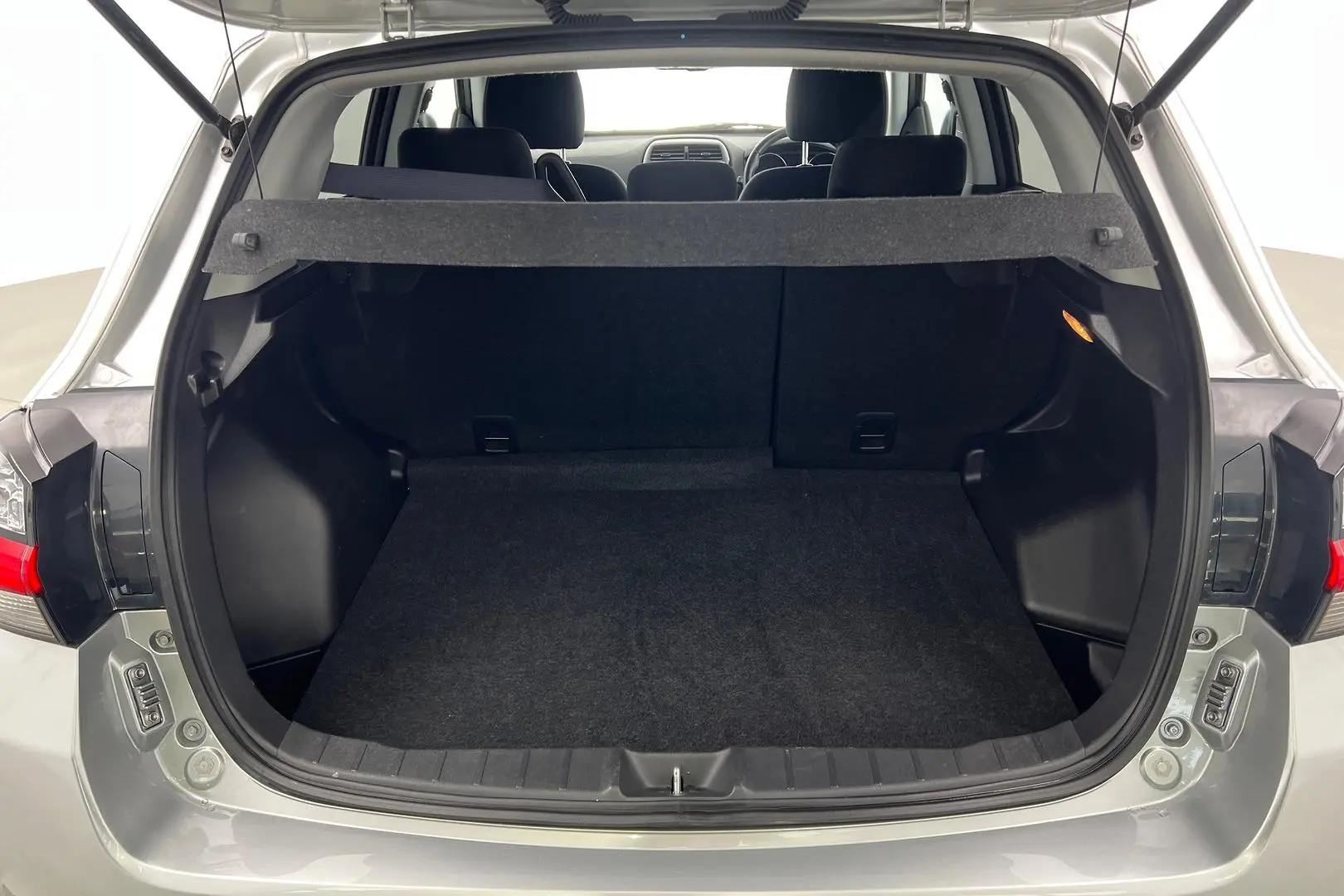 2019 Mitsubishi ASX Gallery Image 9
