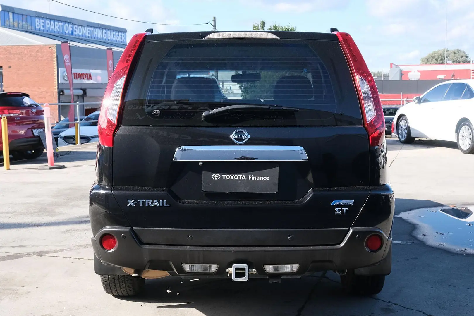2013 Nissan X-TRAIL Gallery Image 2