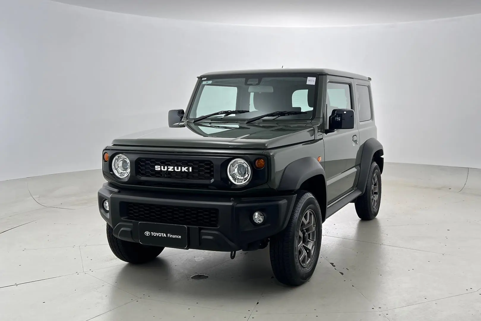 2022 Suzuki Jimny Gallery Image 2
