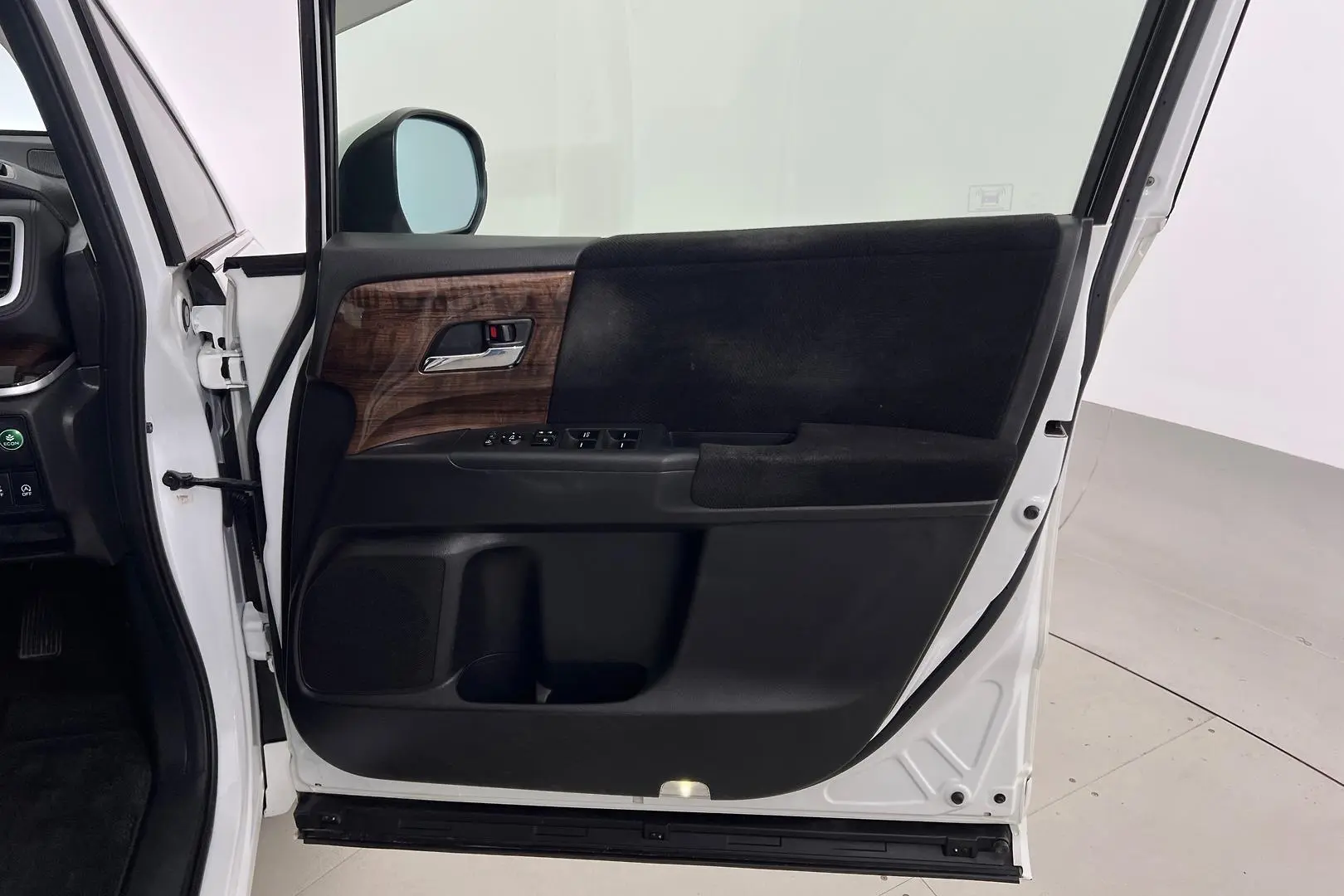 2014 Honda Odyssey Gallery Image 11