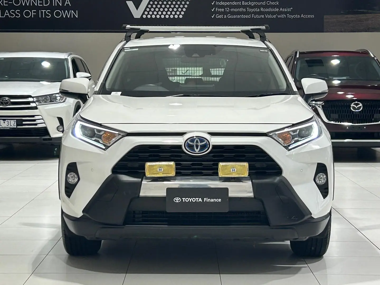2020 Toyota RAV4 Gallery Image 4