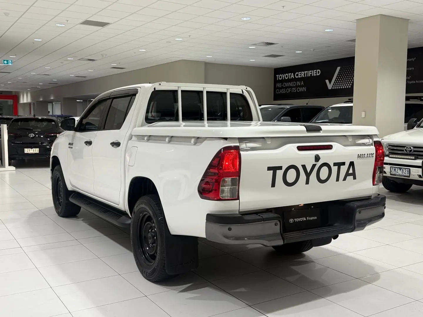 2020 Toyota Hilux Gallery Image 8