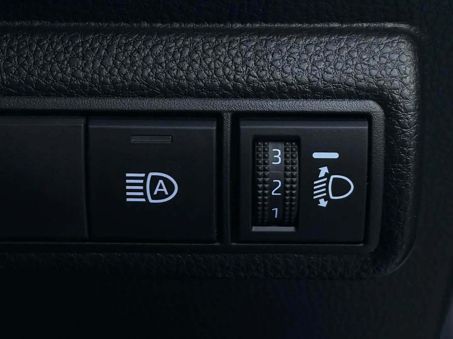 2022 Toyota Corolla Gallery Image 23