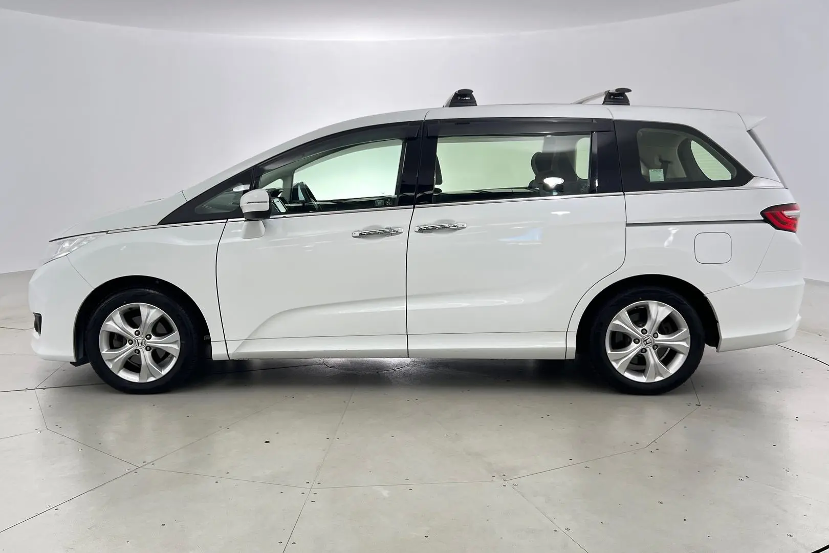 2014 Honda Odyssey Gallery Image 8