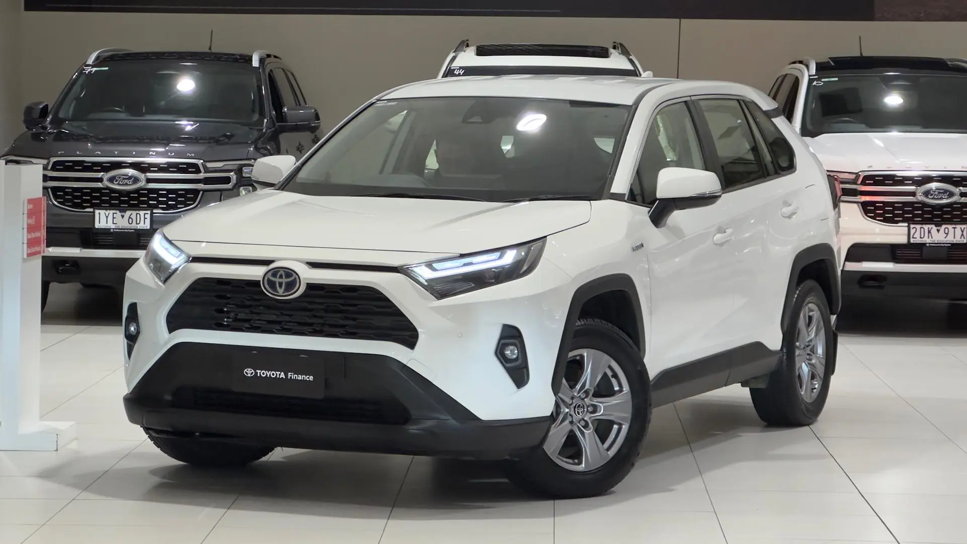 2022 Toyota RAV4 Gallery Image 5