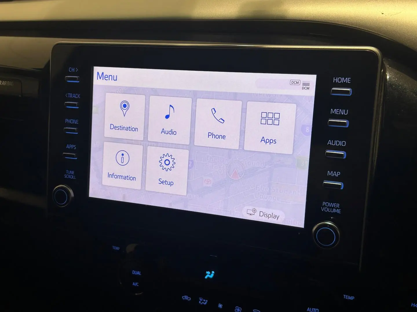 2021 Toyota Hilux Gallery Image 15