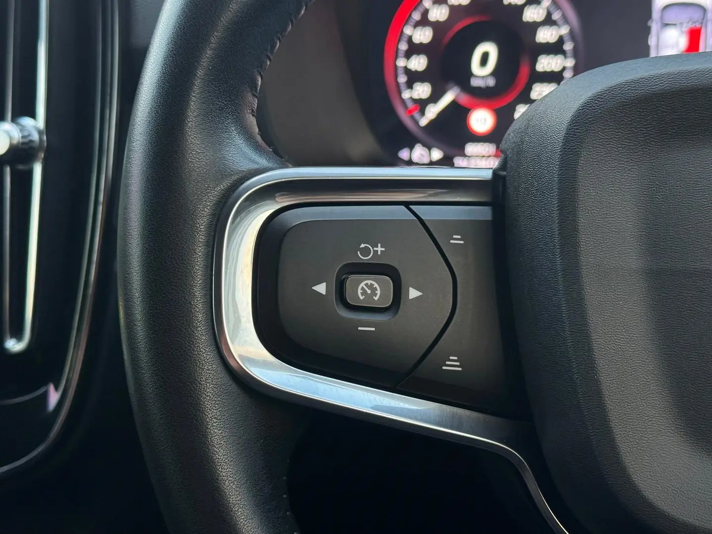 2018 Volvo XC40 Gallery Image 20