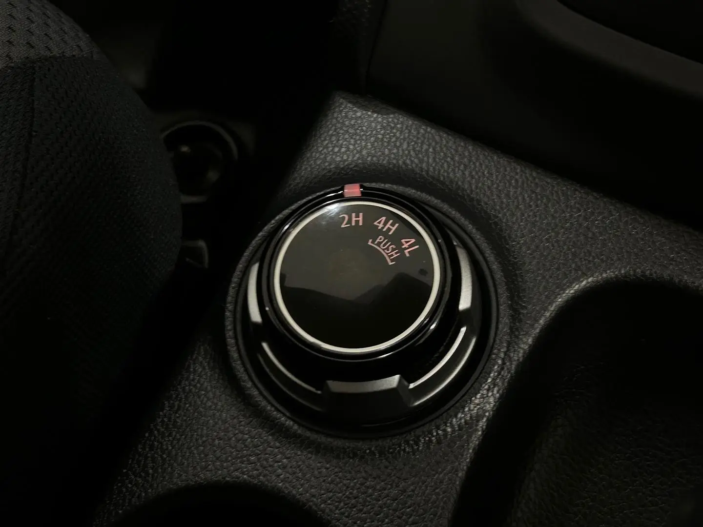 2021 Mitsubishi Triton Gallery Image 18