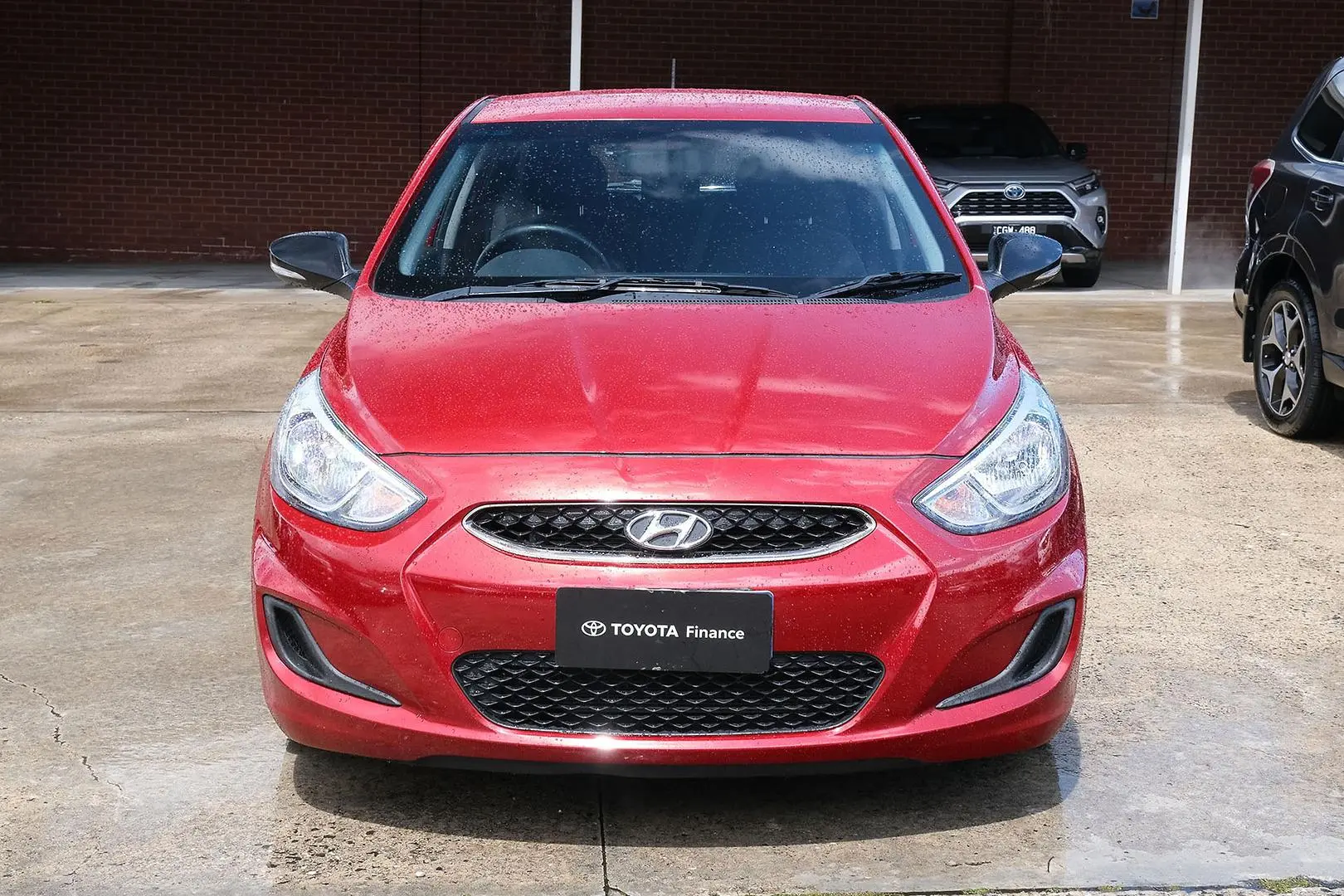 2018 Hyundai Accent Image 3