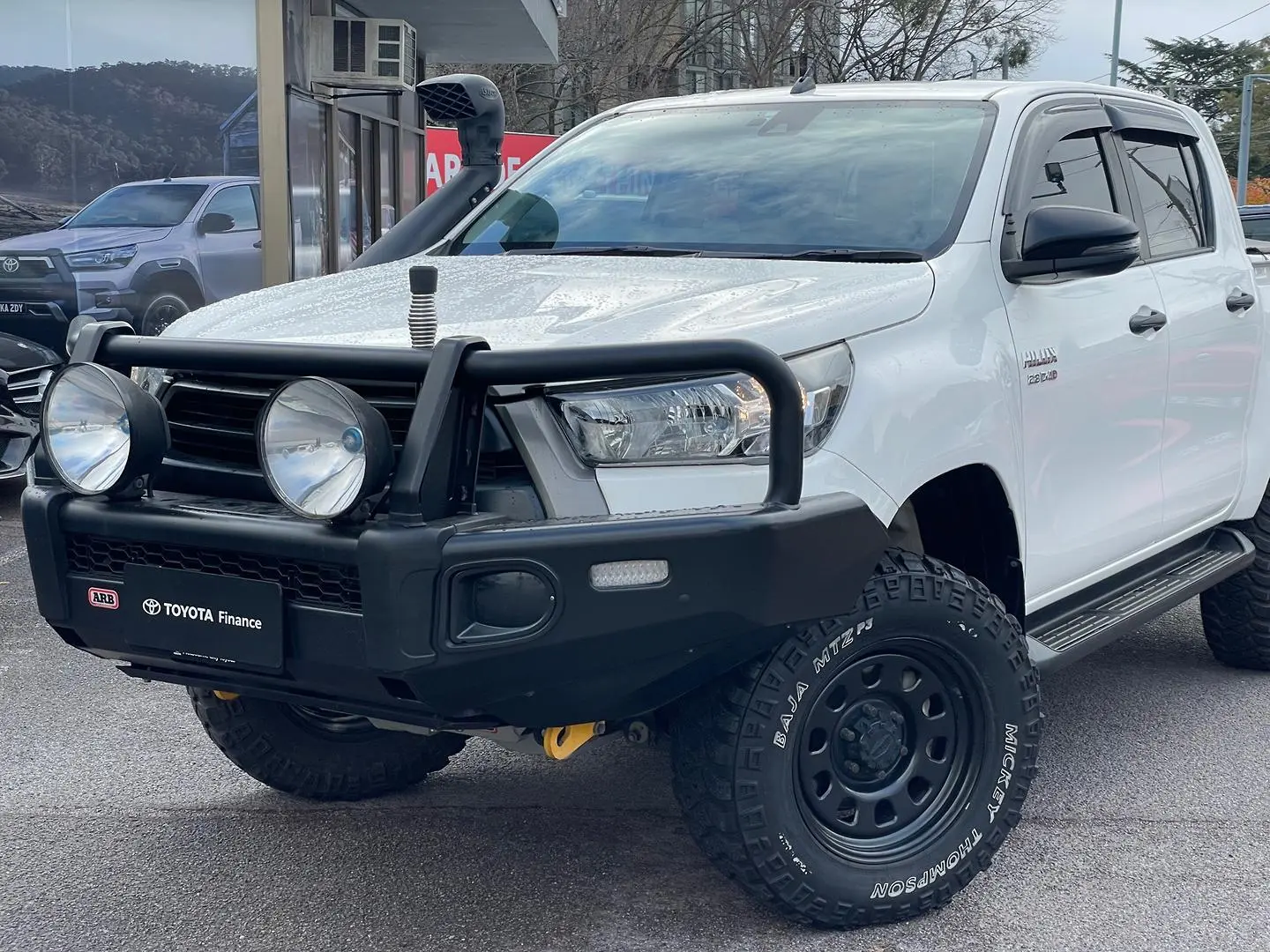 2020 Toyota Hilux Gallery Image 11