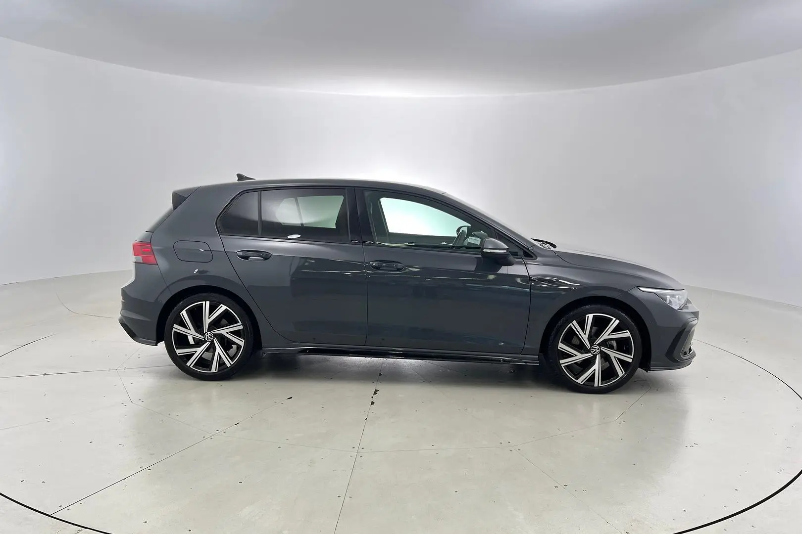 2023 Volkswagen Golf Gallery Image 4
