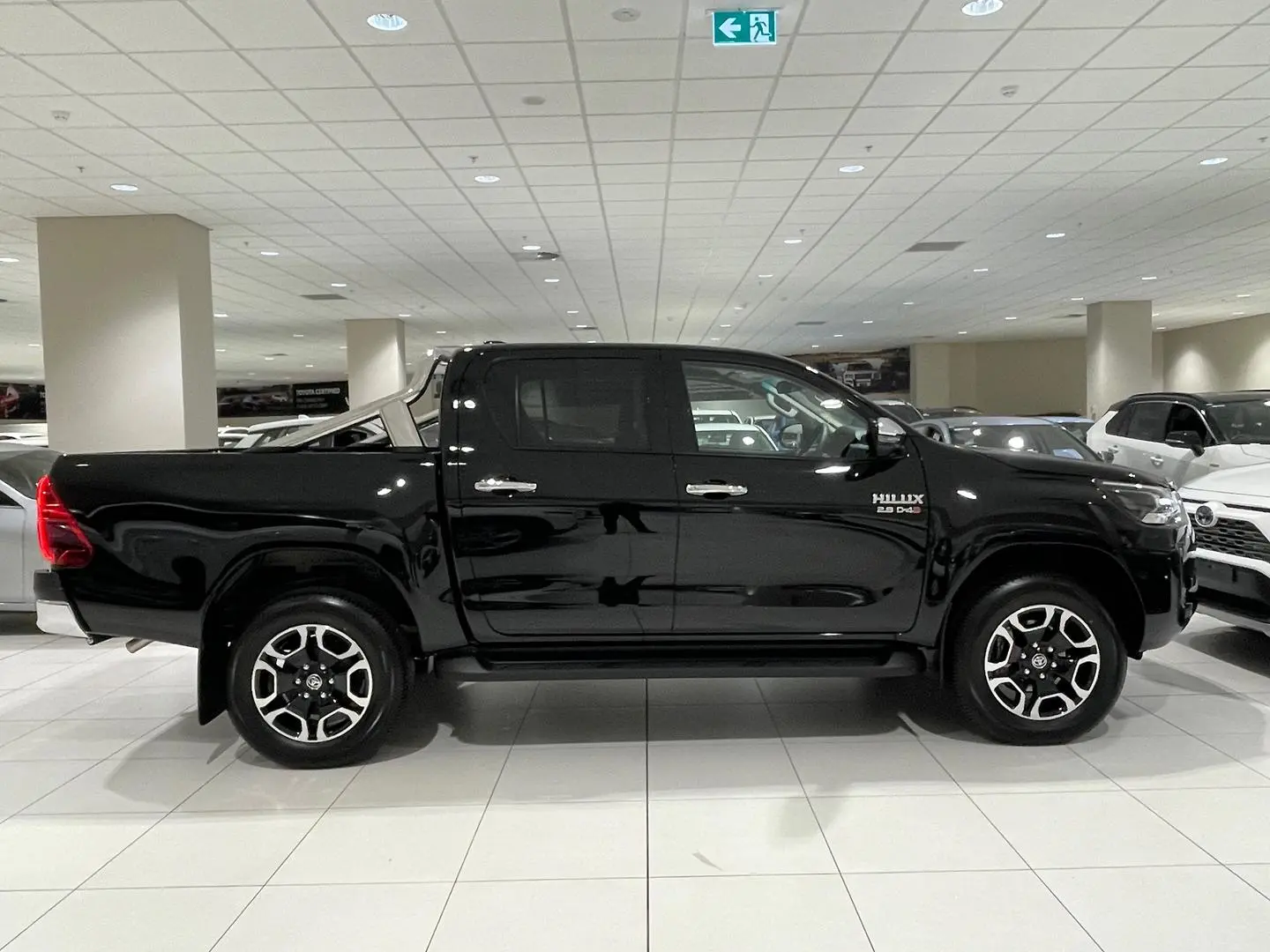 2023 Toyota Hilux Gallery Image 2