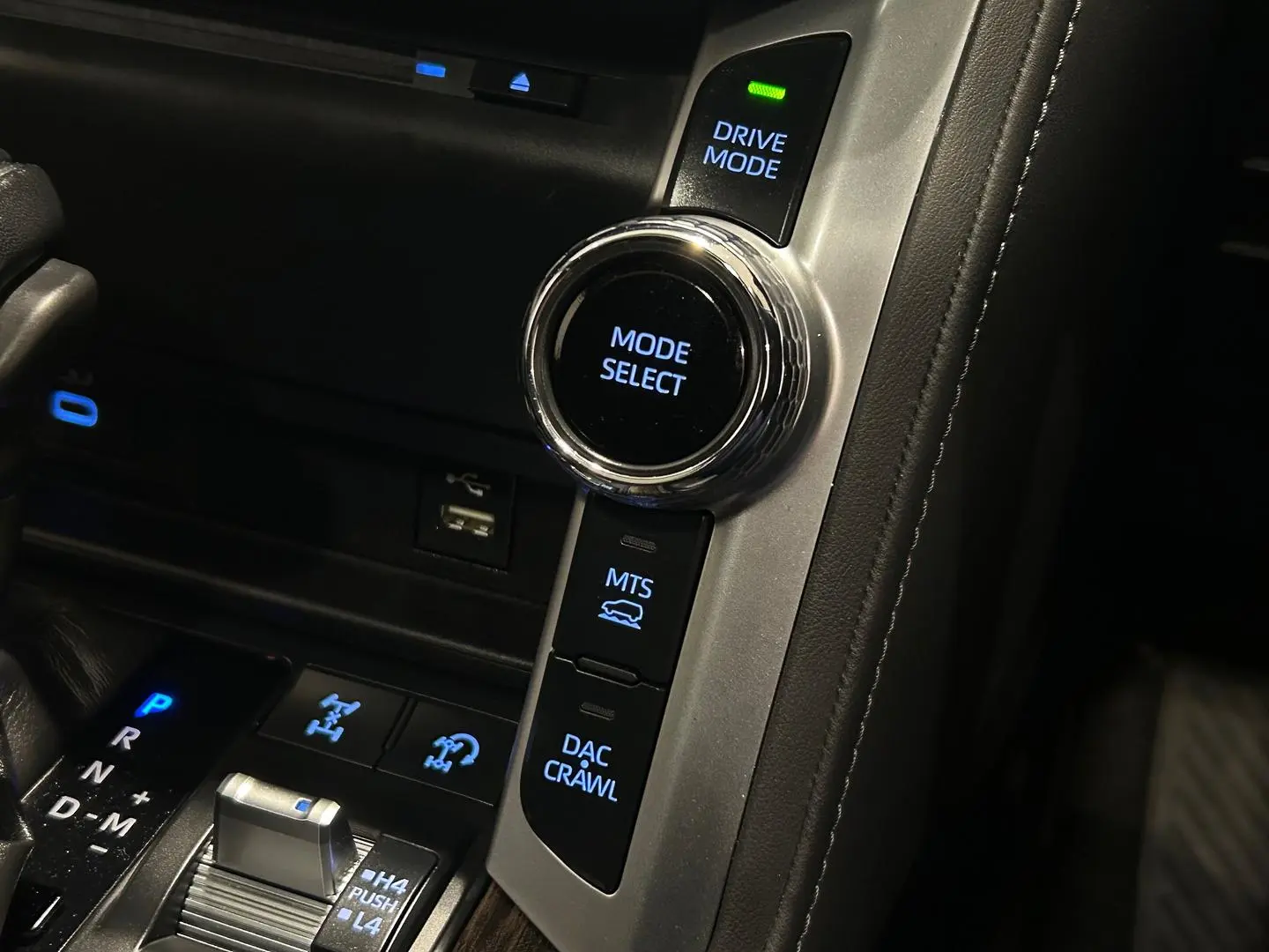 2022 Toyota Landcruiser Gallery Image 17