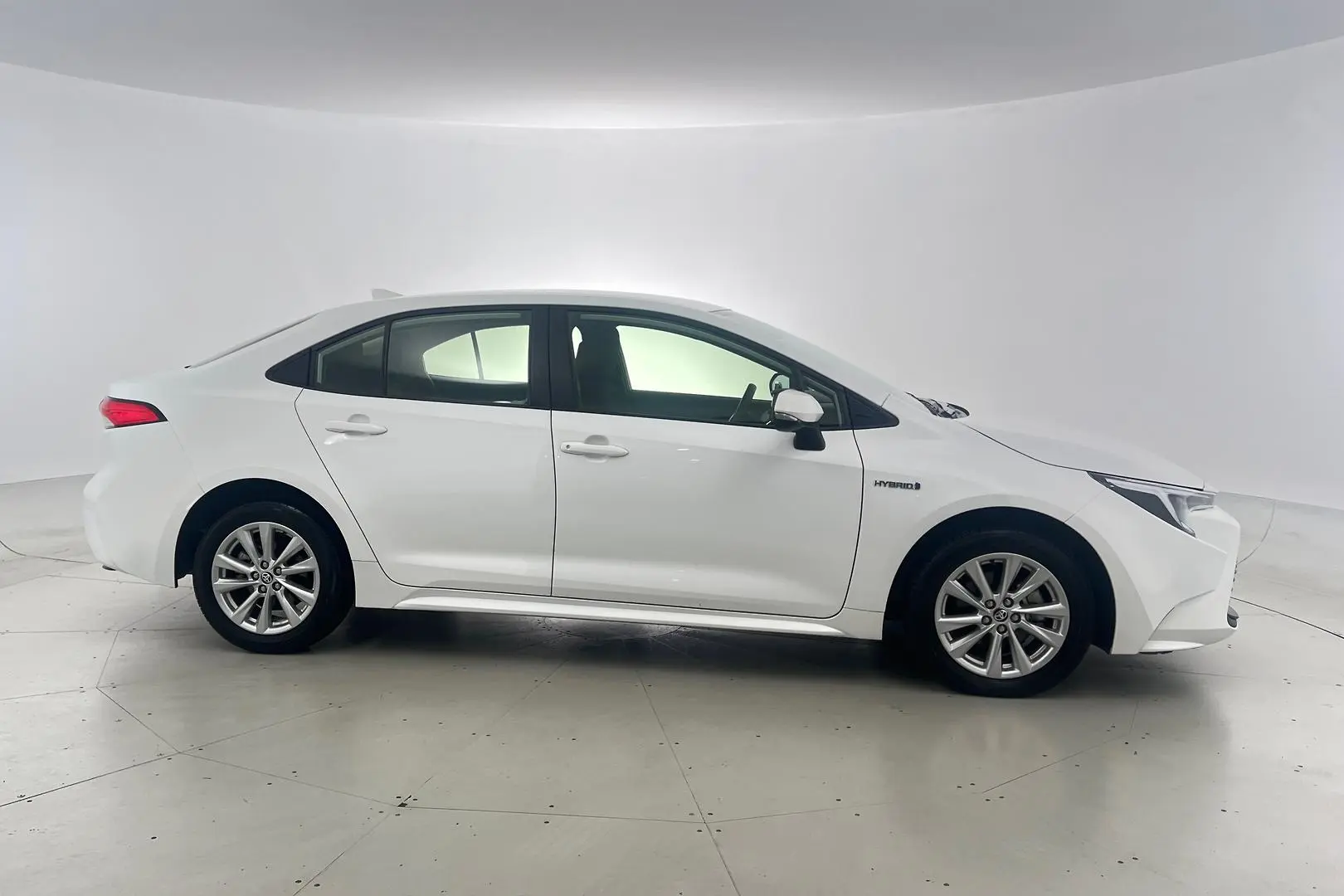 2024 Toyota Corolla Gallery Image 5