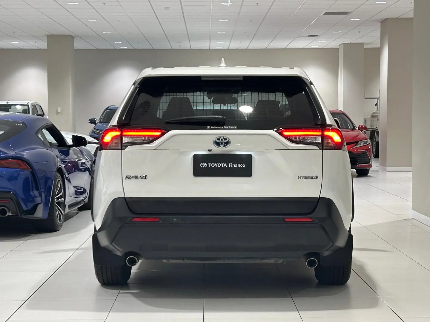 2021 Toyota RAV4 Gallery Image 9