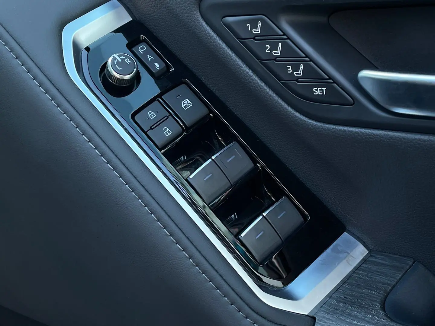 2024 Toyota Landcruiser Gallery Image 20