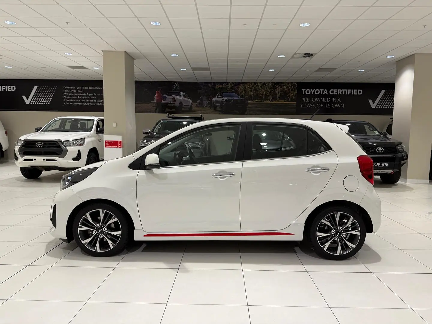 2022 Kia Picanto Gallery Image 5