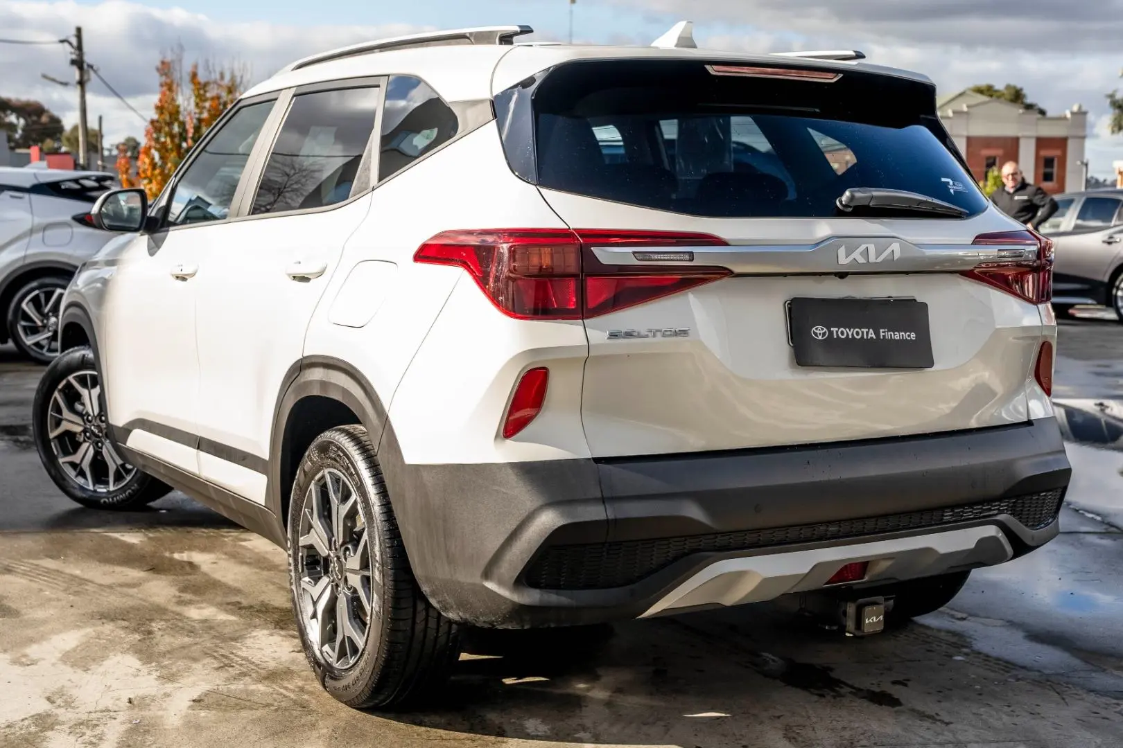 2022 Kia Seltos Gallery Image 2