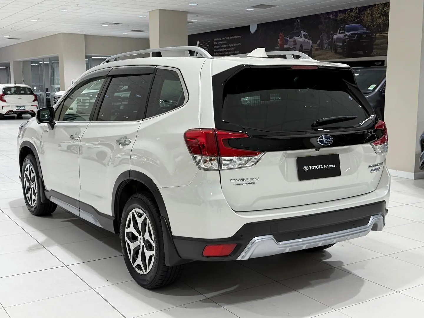 2021 Subaru Forester Gallery Image 8