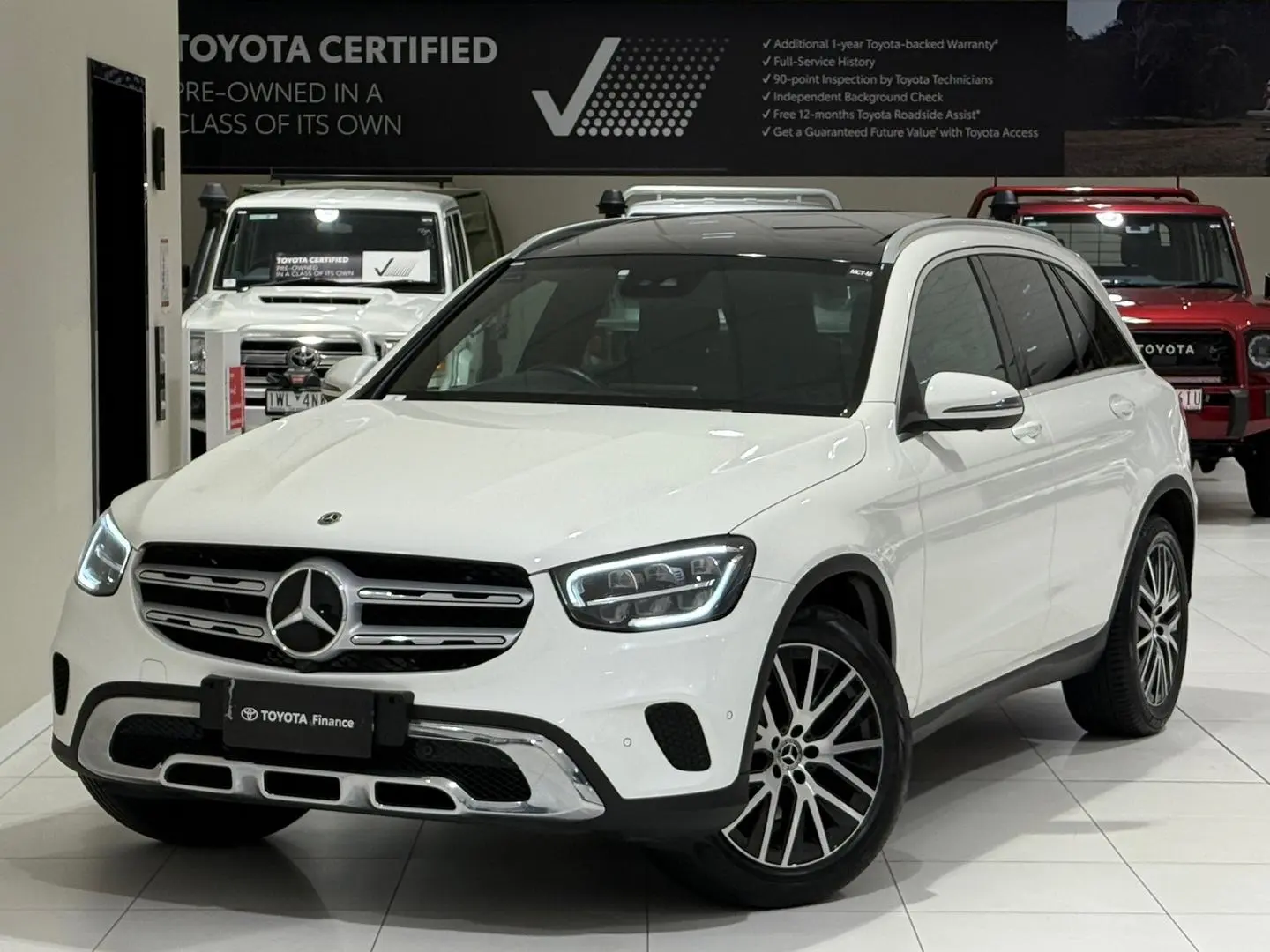 2021 Mercedes-Benz Glc-Class Gallery Image 5