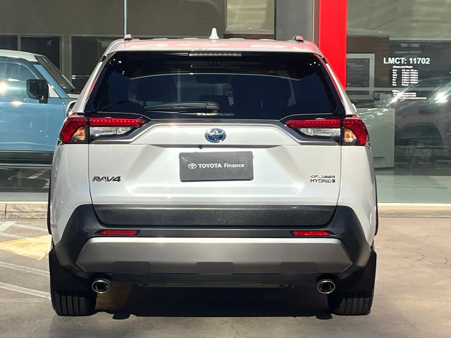 2024 Toyota RAV4 Gallery Image 5