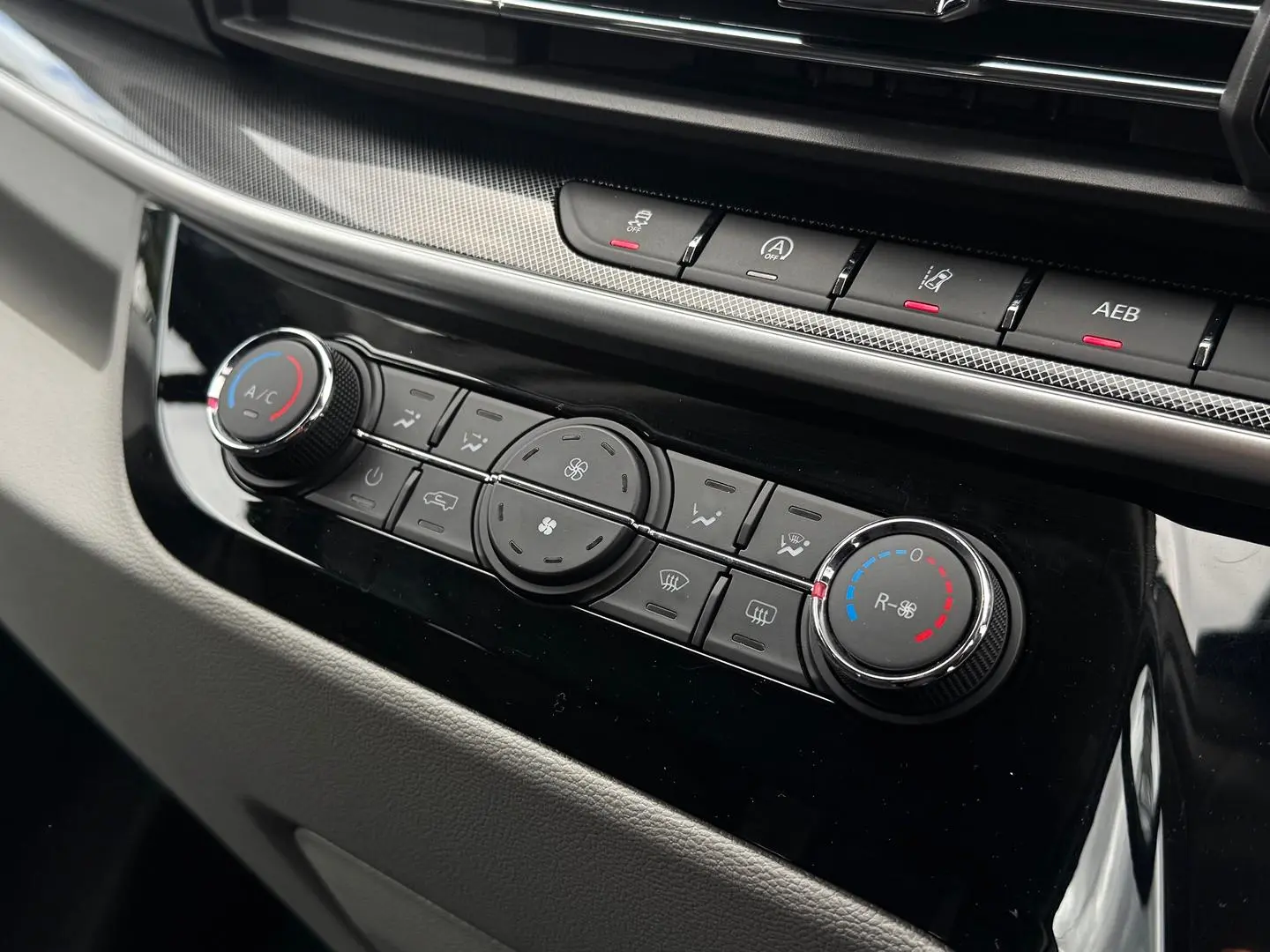 2022 LDV Deliver 9 Gallery Image 14