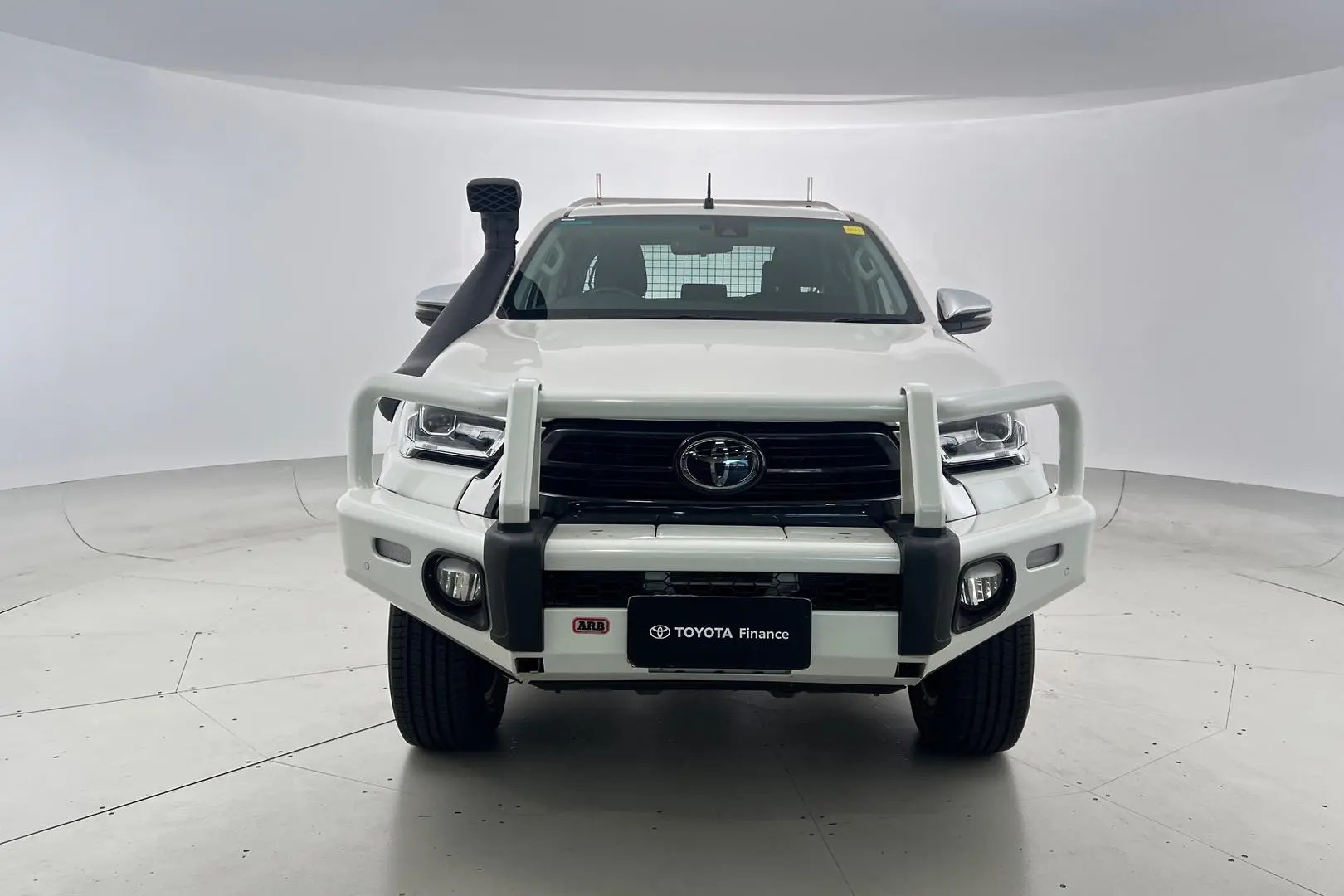 2020 Toyota Hilux Gallery Image 10