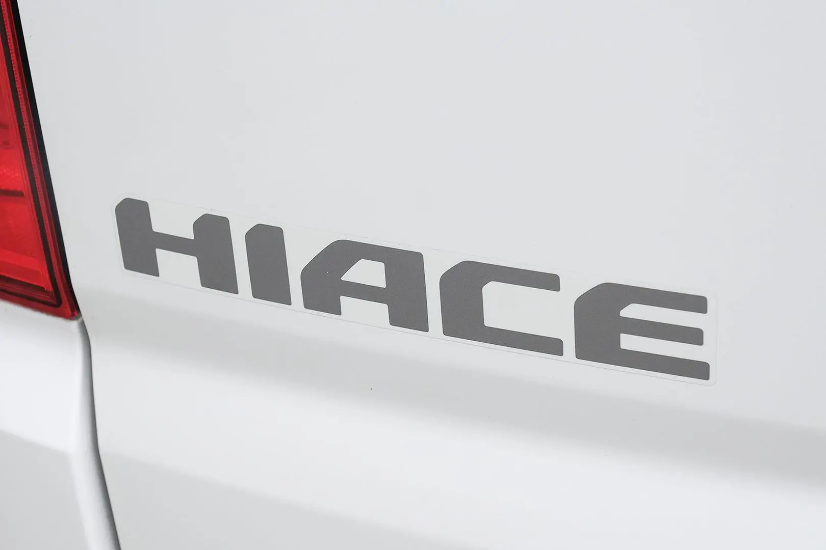 2021 Toyota Hiace Gallery Image 22