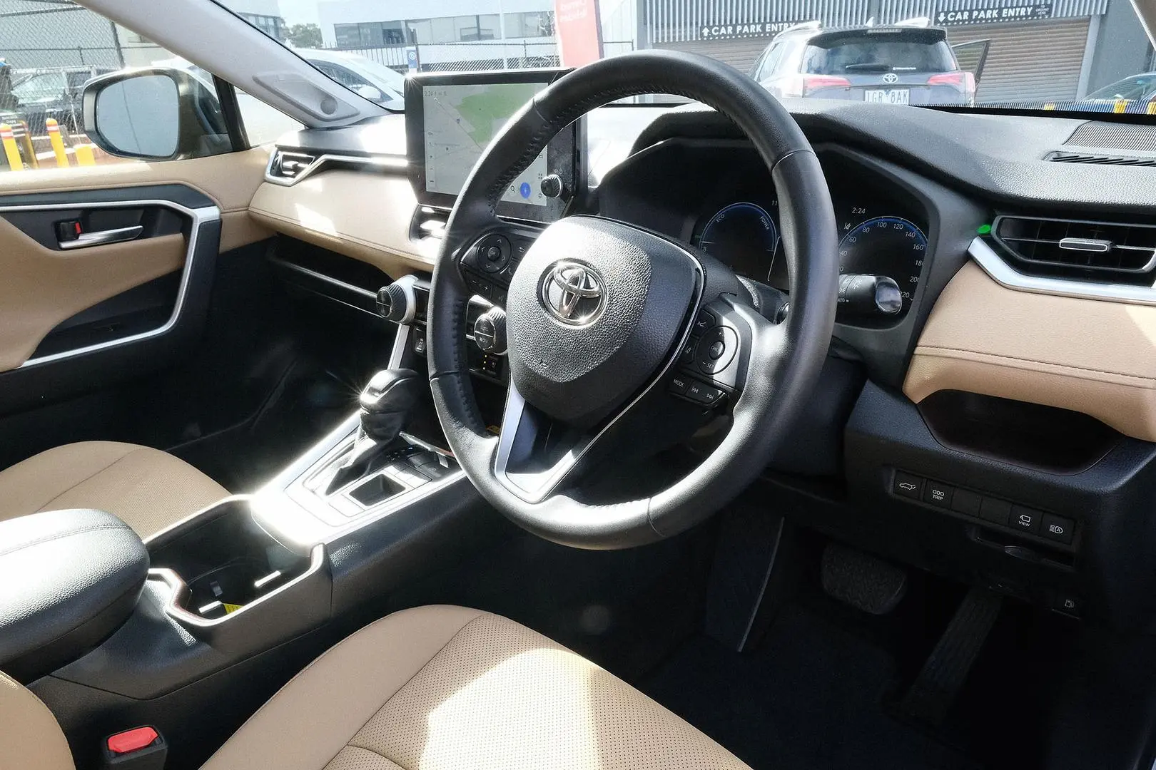 2024 Toyota RAV4 Gallery Image 7