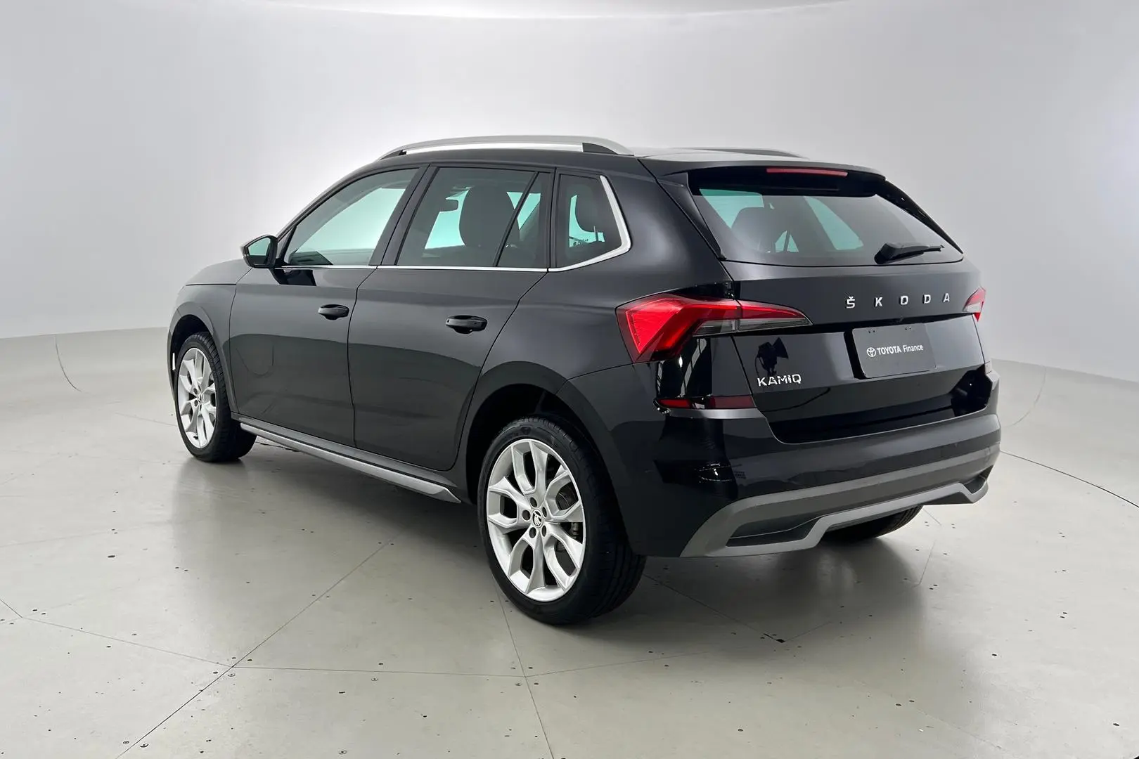 2021 SKODA Kamiq Gallery Image 7