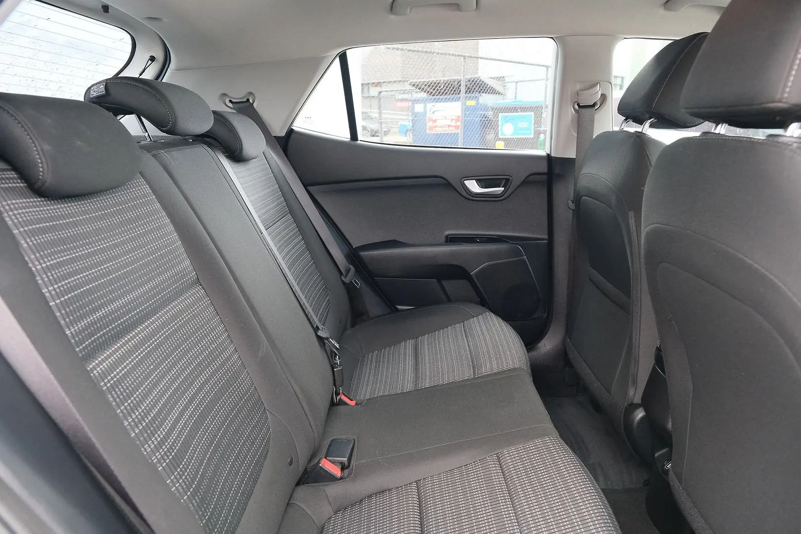 2021 Kia Stonic Gallery Image 11
