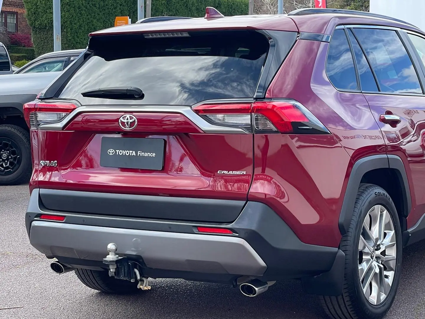 2019 Toyota RAV4 Gallery Image 5