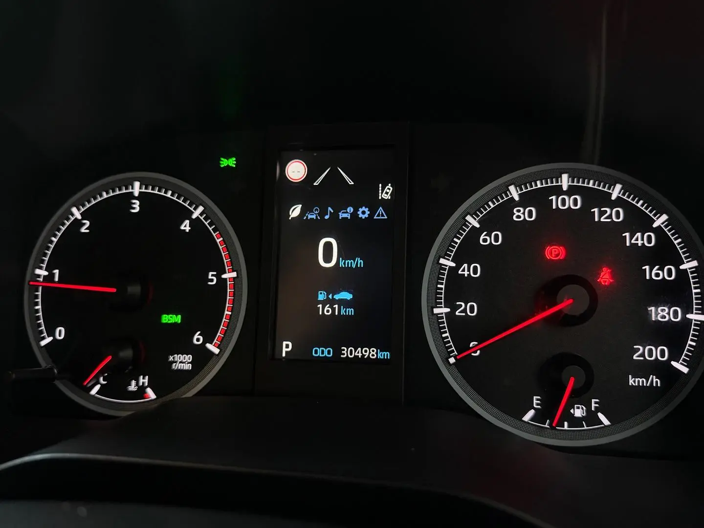 2019 Toyota Hiace Gallery Image 28