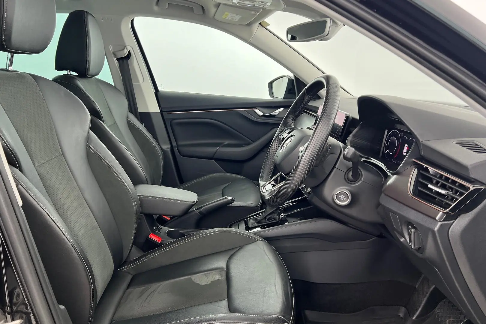 2021 SKODA Kamiq Gallery Image 11