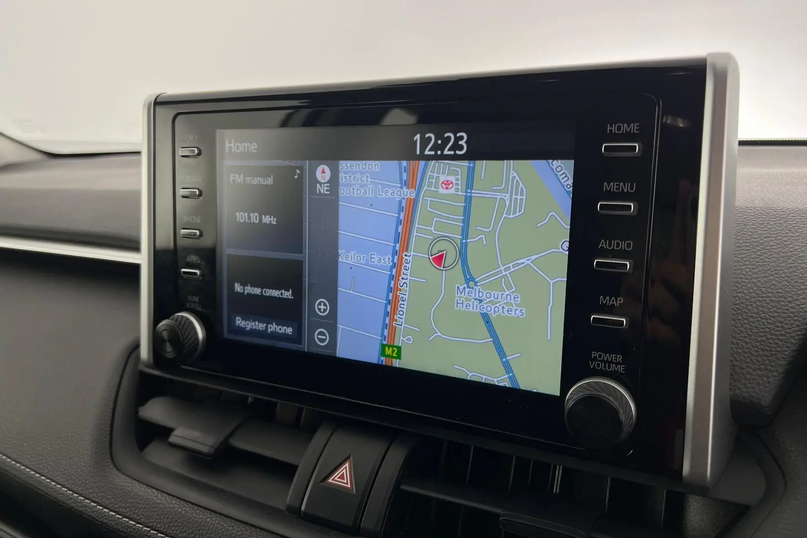 2022 Toyota RAV4 Gallery Image 21
