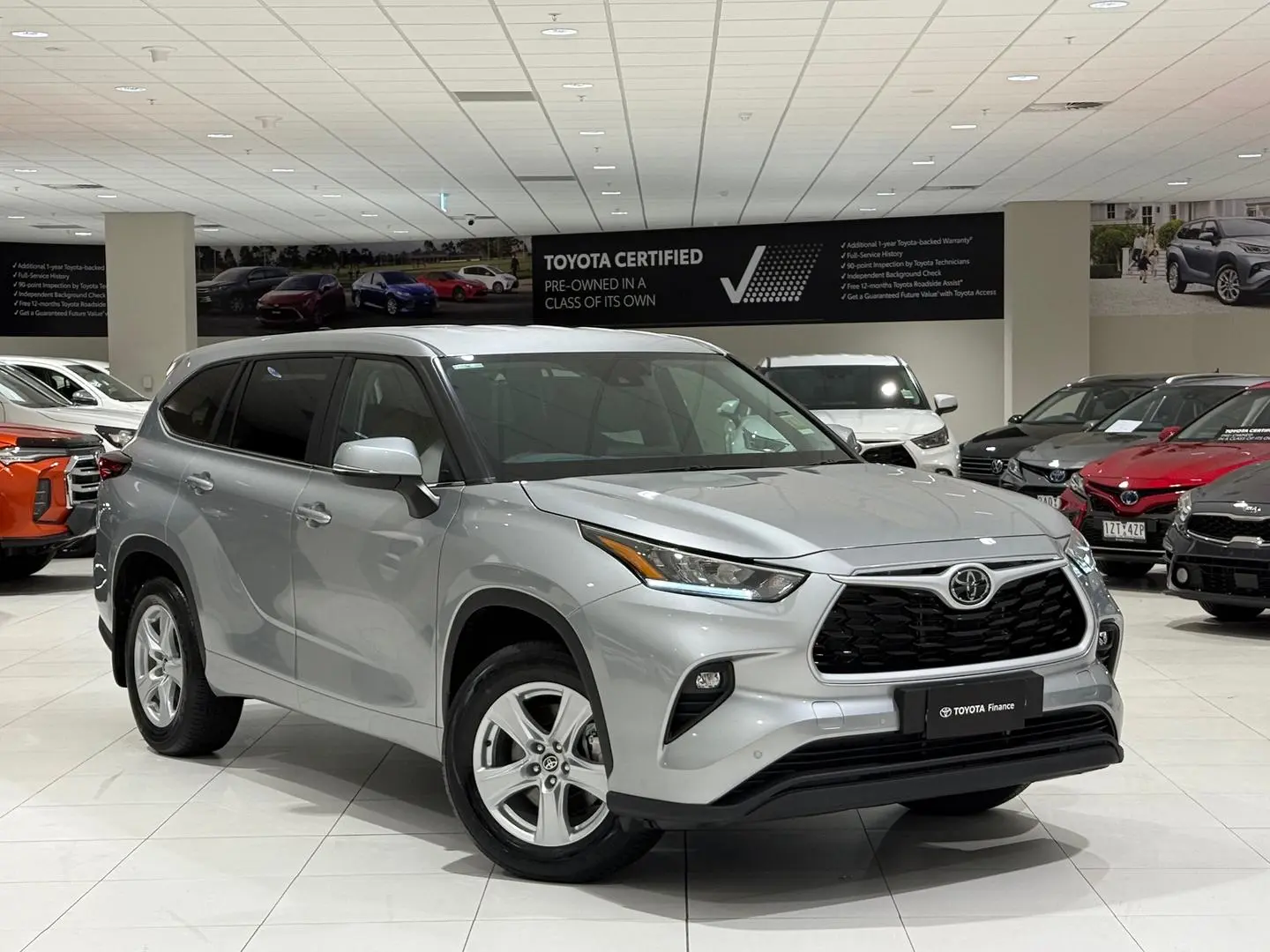 2024 Toyota Kluger Gallery Image 1