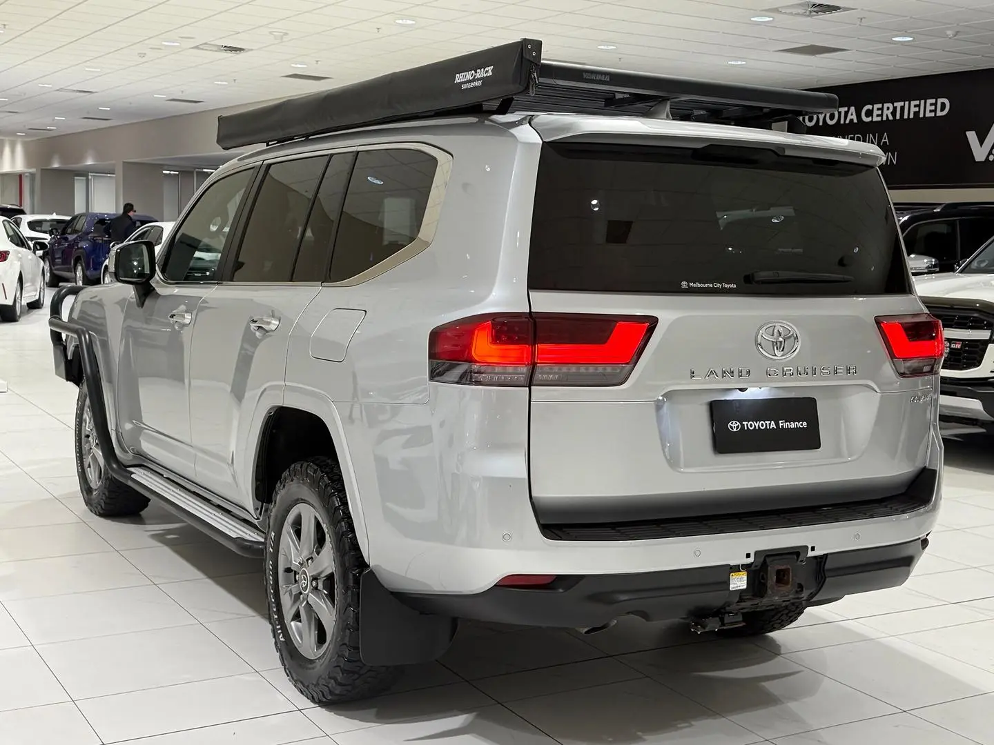 2022 Toyota Landcruiser Gallery Image 8