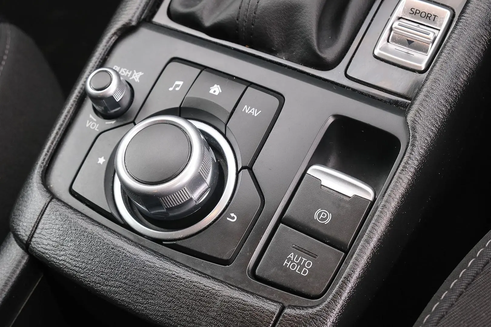 2022 Mazda CX-3 Gallery Image 18