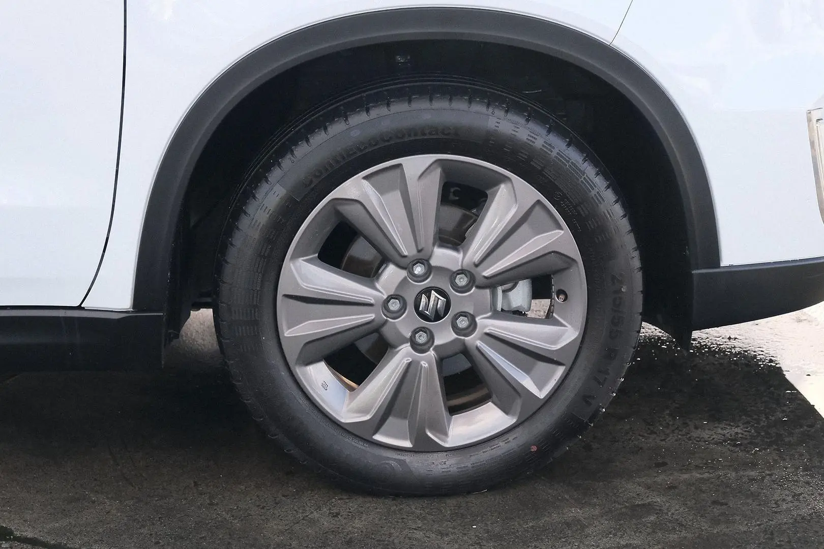 2021 Suzuki Vitara Gallery Image 6