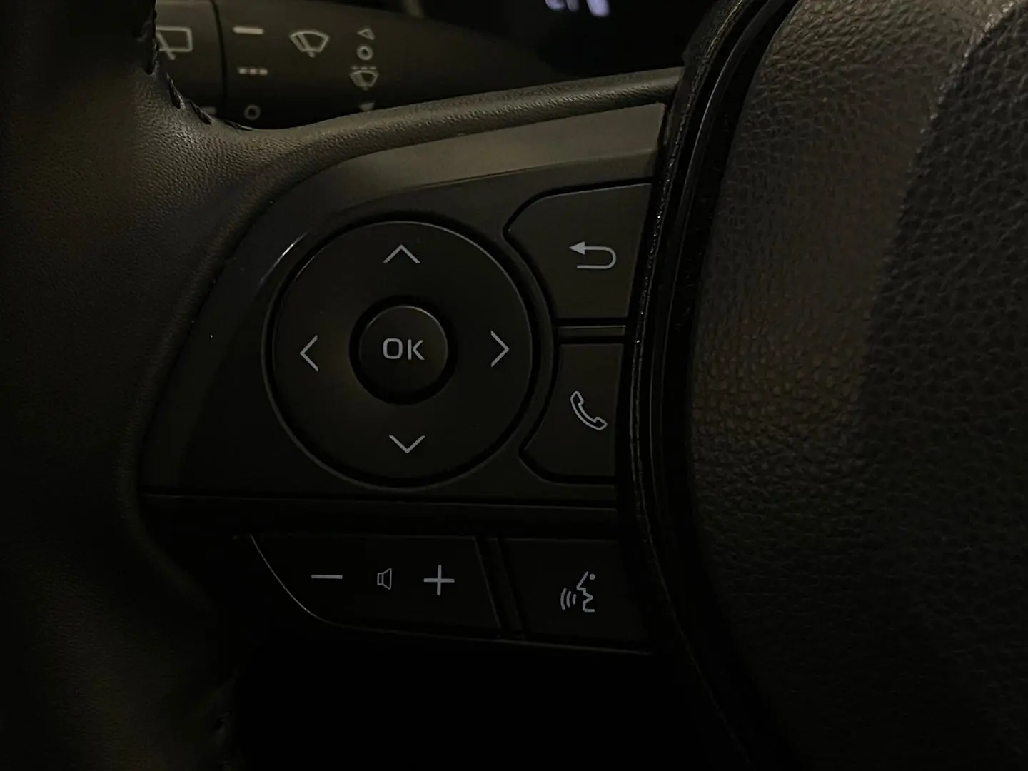 2023 Toyota Corolla Gallery Image 21