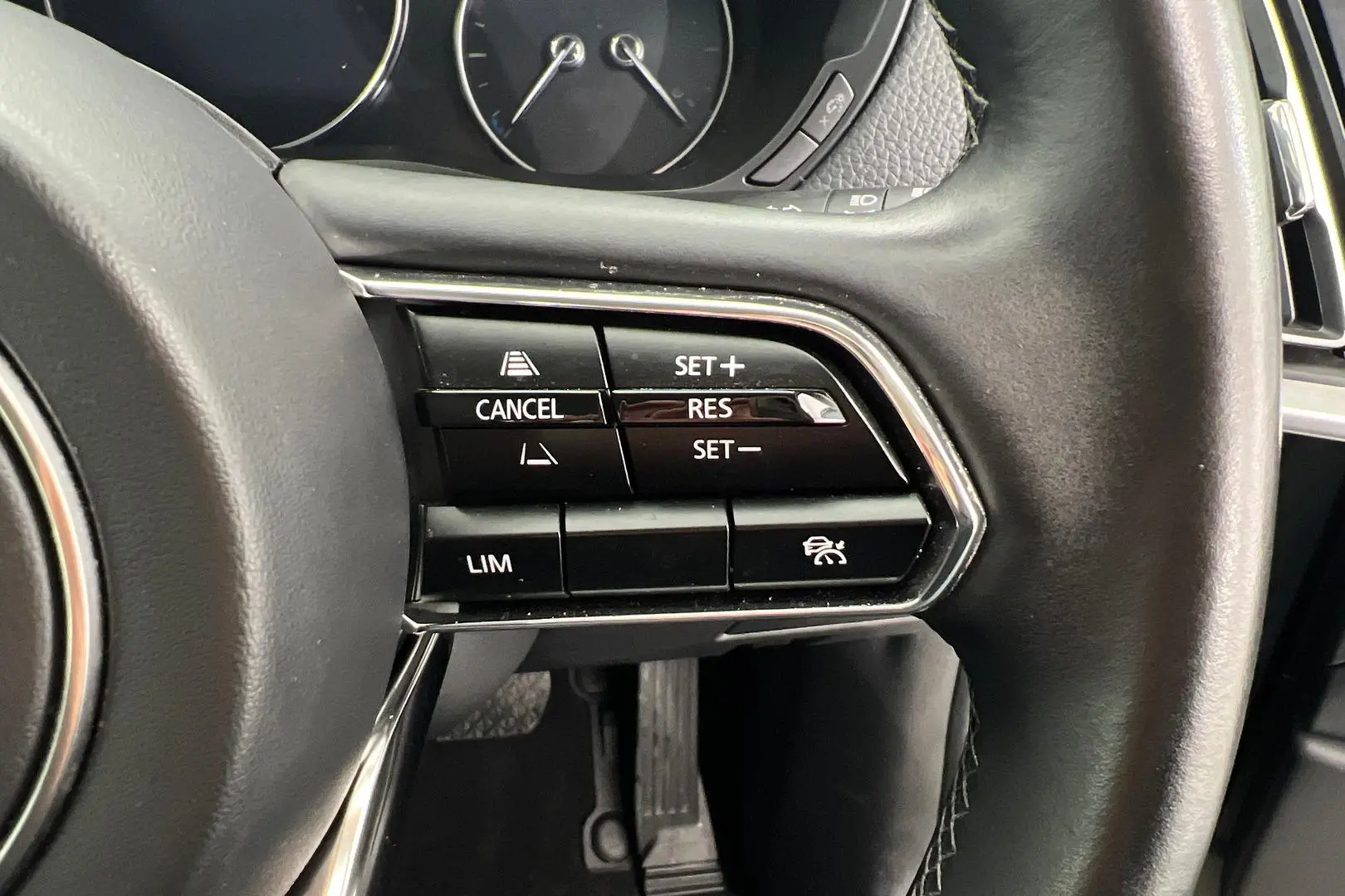 2023 Mazda CX-90 Gallery Image 19